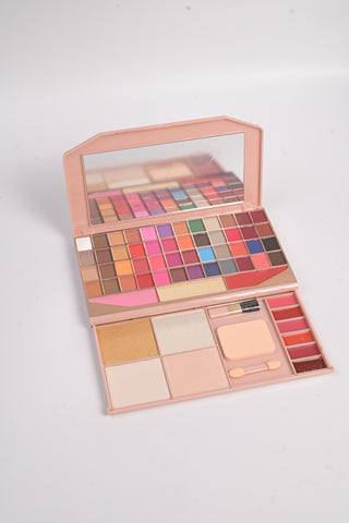 Styglo Aurelle Make Up Kit